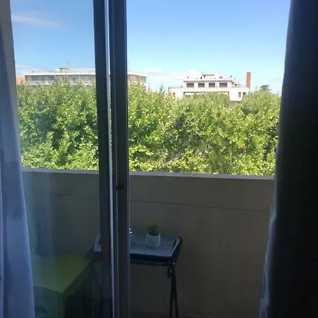 לינה וארוחת בוקר Le Monica 3*